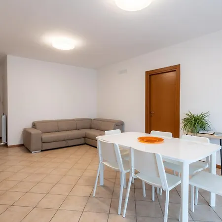 Apartment Mizar*q-ampio Quadrilocale Ad Uso Privato Foligno